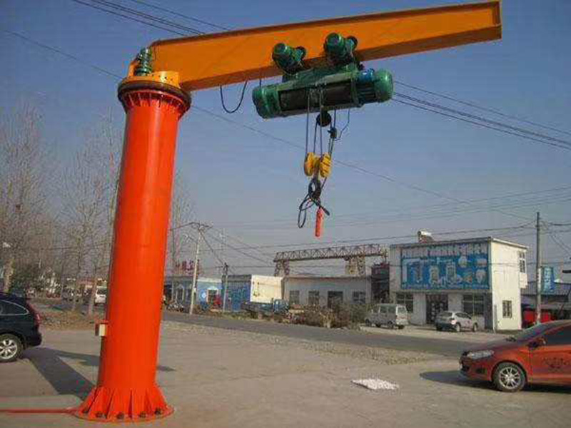 龍門(mén)式起重機(jī)有哪些特點(diǎn)？